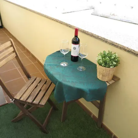Daire Piso Centrico Con Terraza En *